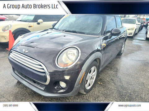 2015 MINI Hardtop 4 Door Cooper