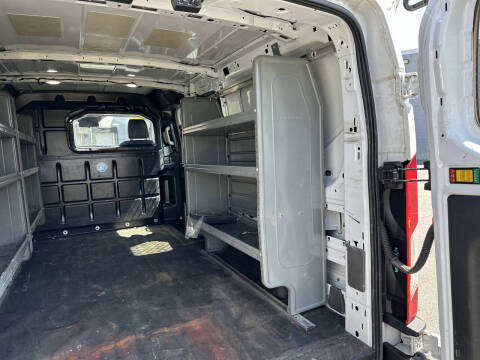 2022 Ford Transit 250