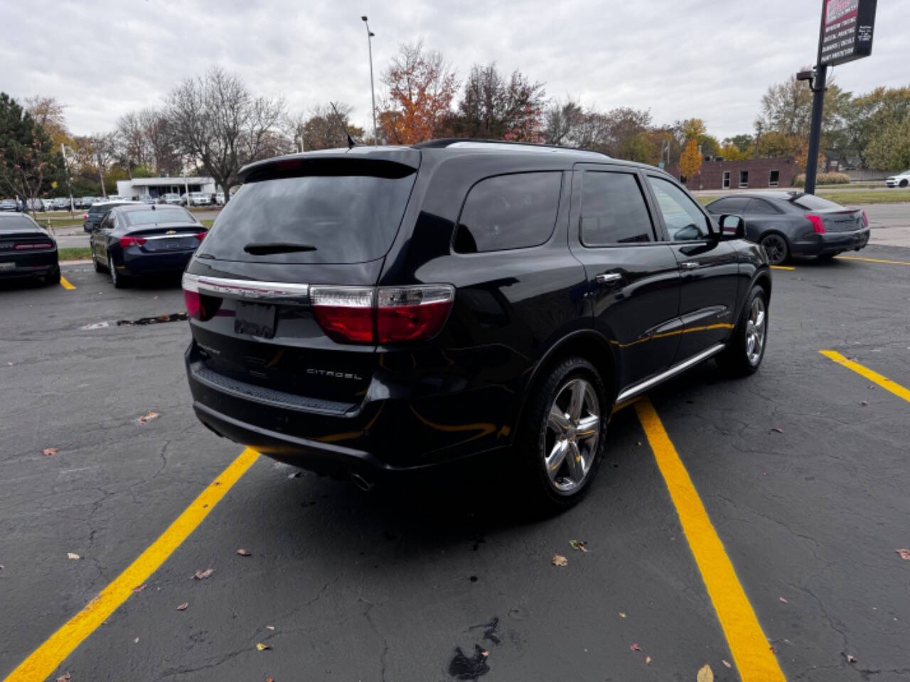 2011 Dodge Durango for sale at Dynasty Auto Sales in Eastpointe, MI