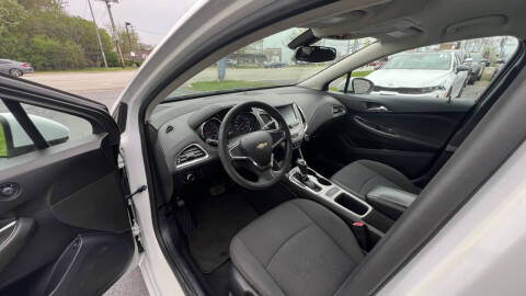 2017 Chevrolet Cruze LS Auto