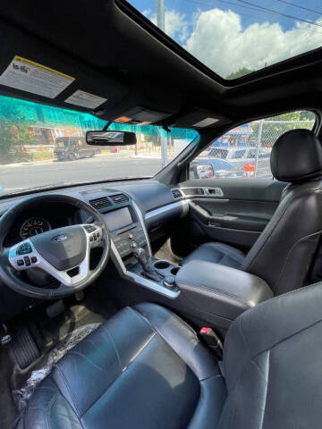 2012 Ford Explorer XLT