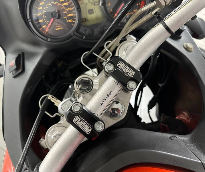 2009 Suzuki V-Storm 650