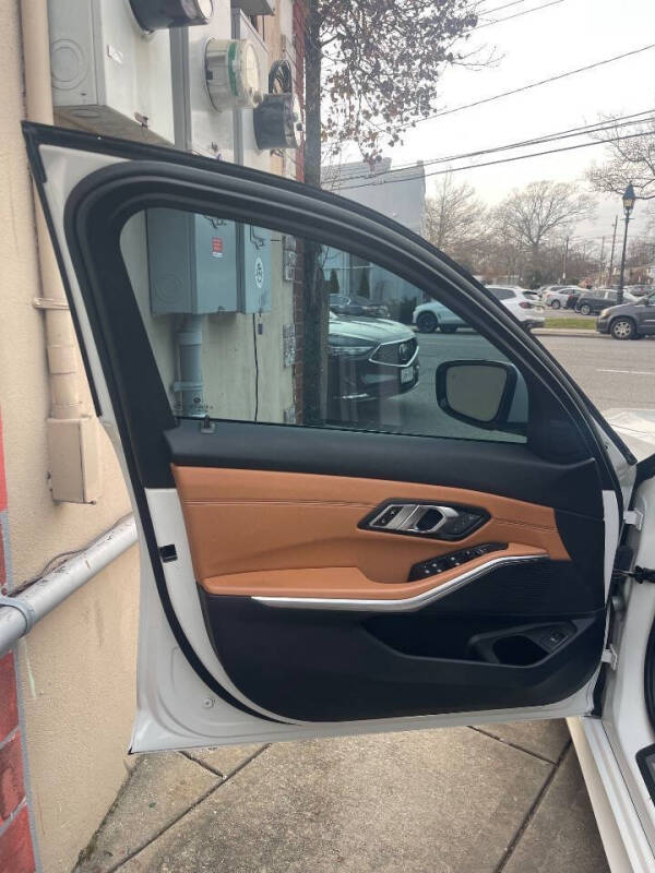 2021 BMW 3 Series 330i