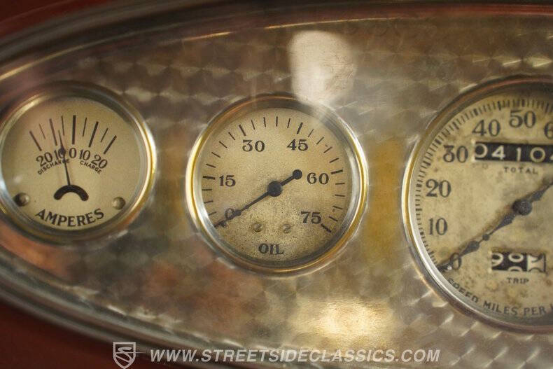 1932 Chrysler Cirrus