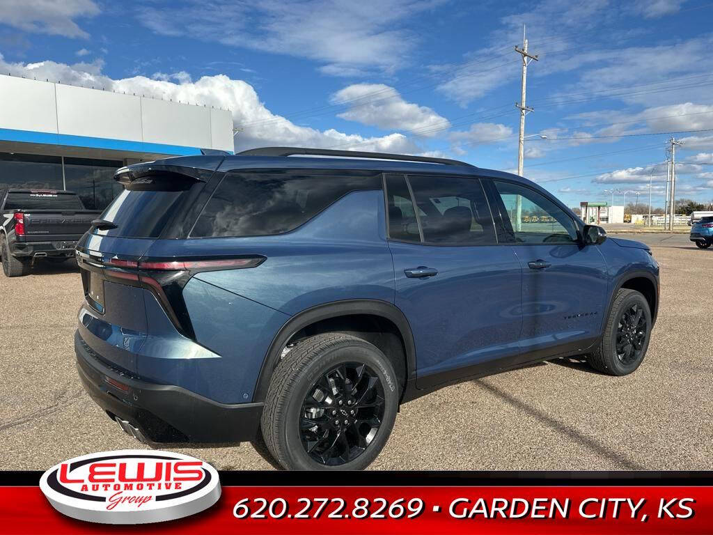 2025 Chevrolet Traverse for sale at Lewis Chevrolet of Garden City in Garden City, KS