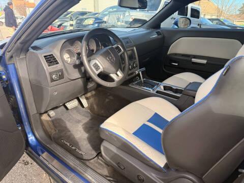 2011 Dodge Challenger SRT8 392