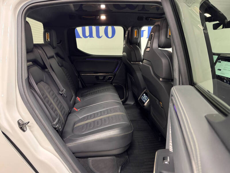 2022 Rivian R1T Adventure