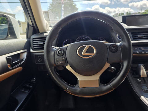2015 Lexus CT 200h