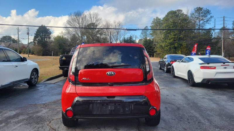 2016 Kia Soul +
