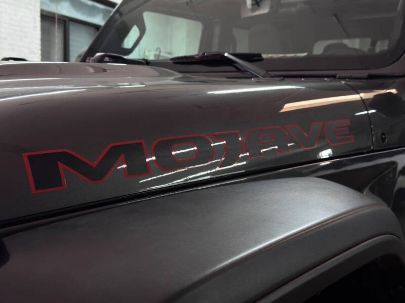 2023 Jeep Gladiator Mojave