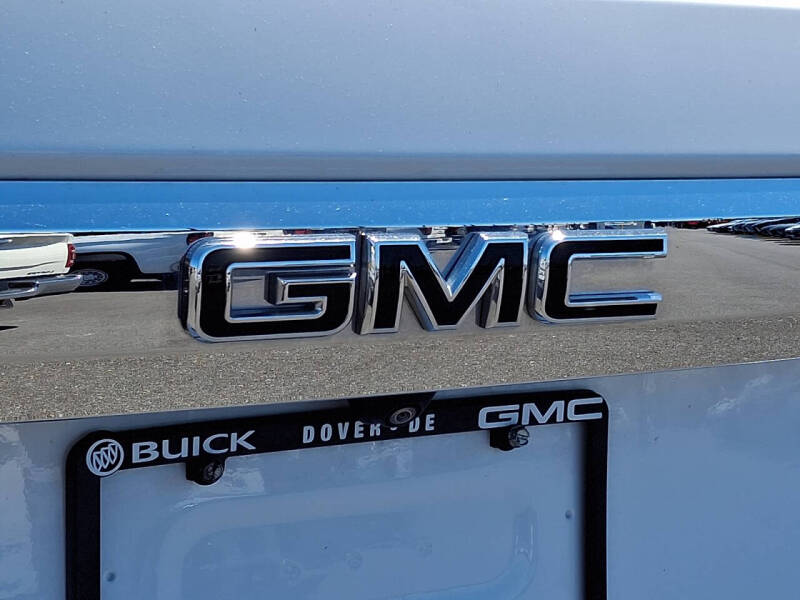 2023 GMC Yukon SLE