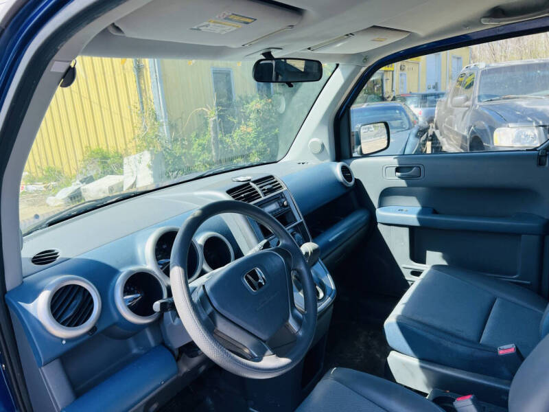 2004 Honda Element LX