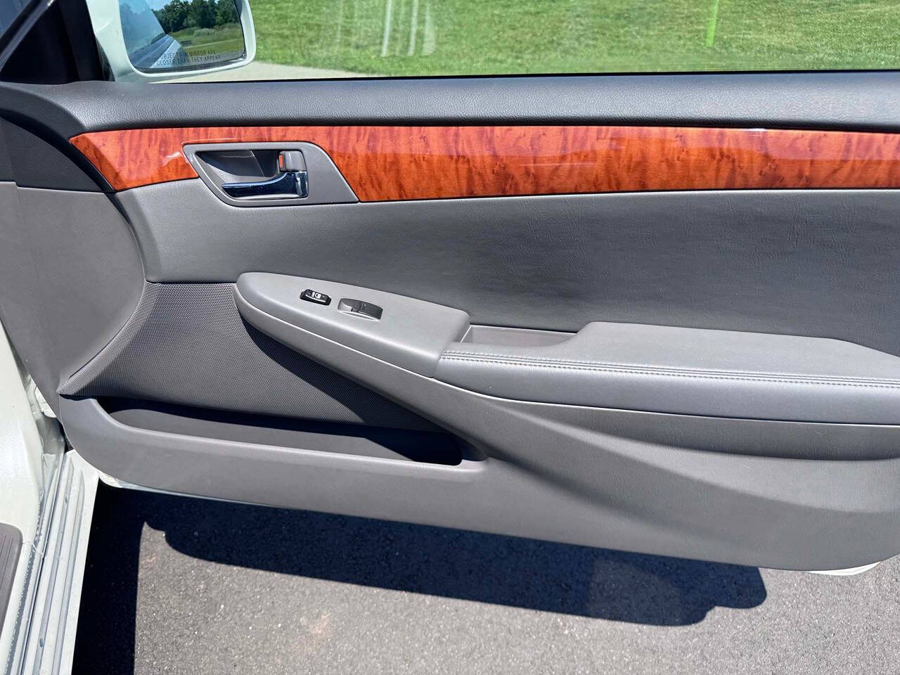 2008 Toyota Camry Solara 22