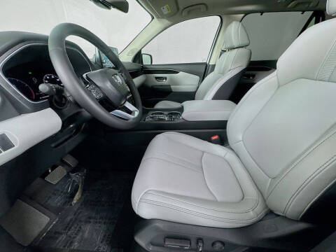 2025 Honda Pilot Touring