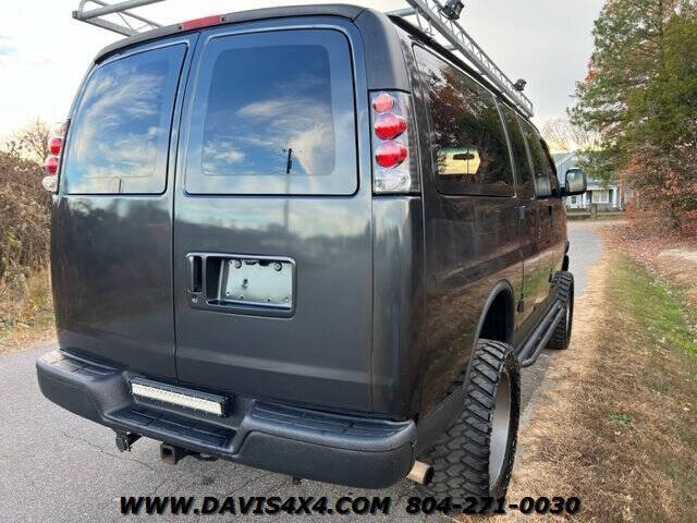 2003 GMC Savana 2500