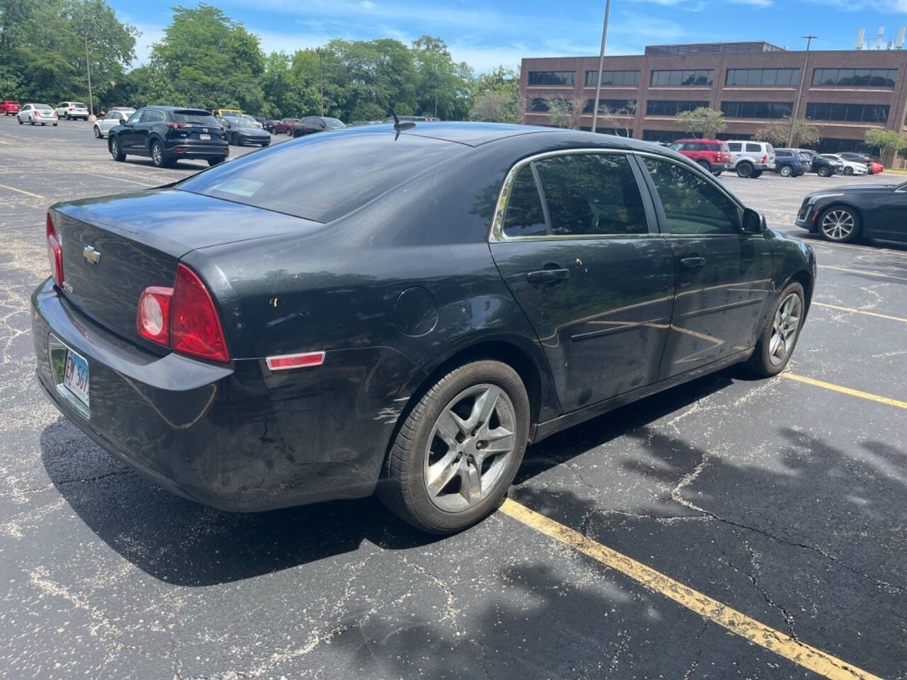 2010 Chevrolet Malibu for sale at Villa Park Cars in Oakbrook Terrace , IL