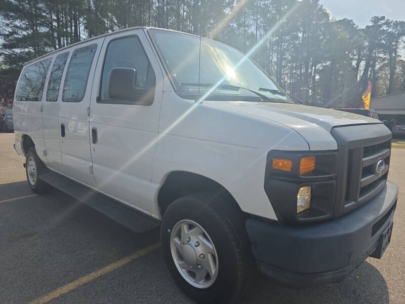 2011 Ford E-Series E-350 SD XL