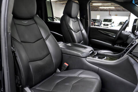 2018 Cadillac Escalade ESV Platinum