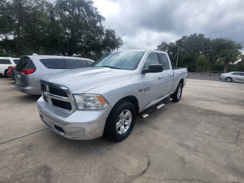 2016 RAM 1500 SLT