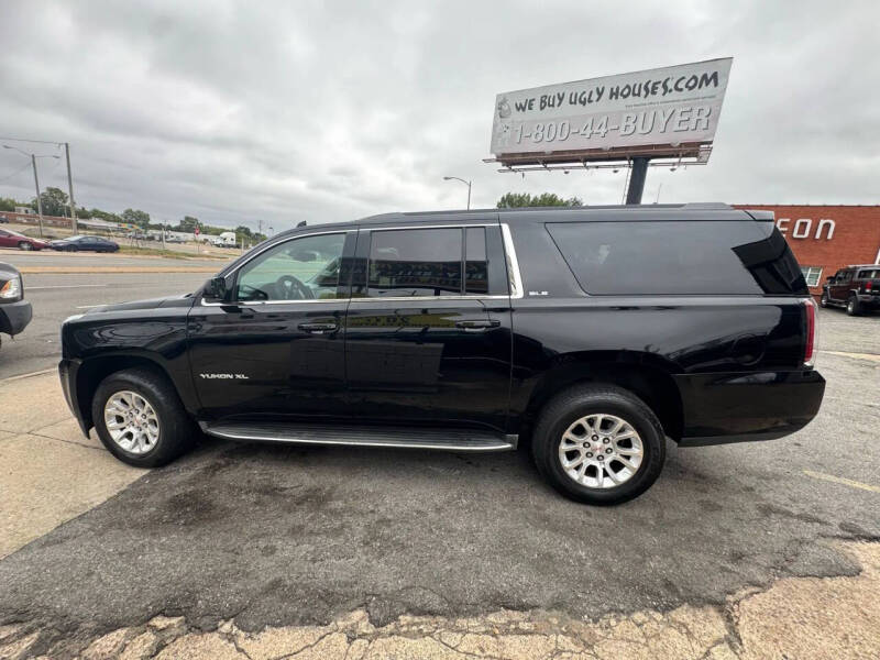 2016 GMC Yukon XL SLE