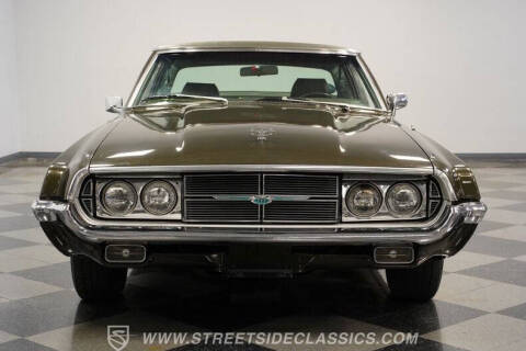 1969 Ford Thunderbird
