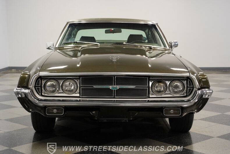 1969 Ford Thunderbird