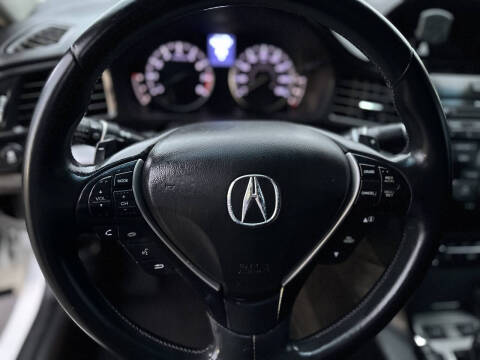 2013 Acura ILX 2.0L w/Premium