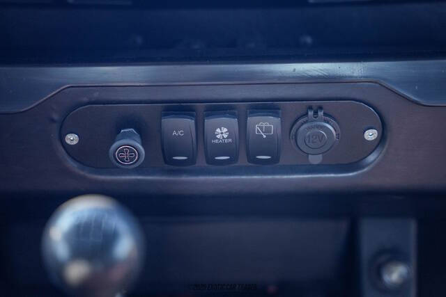 1991 Land Rover Defender