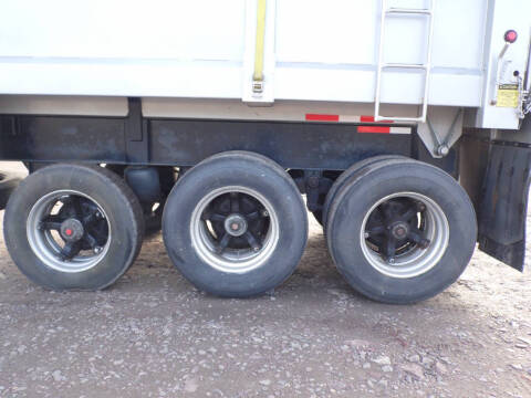 1992 Montone steel dump