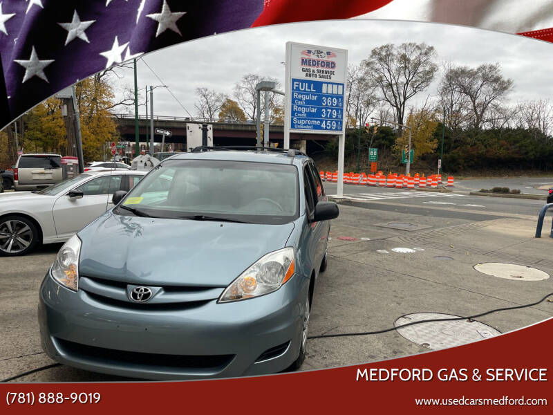 2009 Toyota Sienna for sale at Used Cars Dracut in Dracut MA