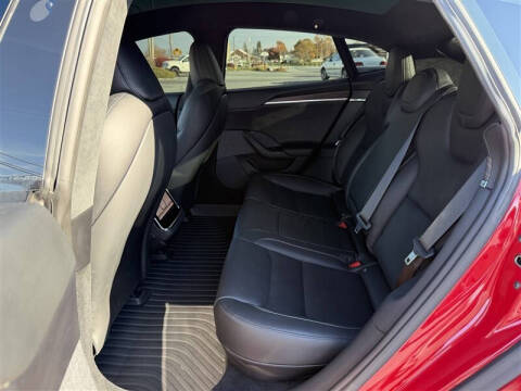 2021 Tesla Model S Plaid