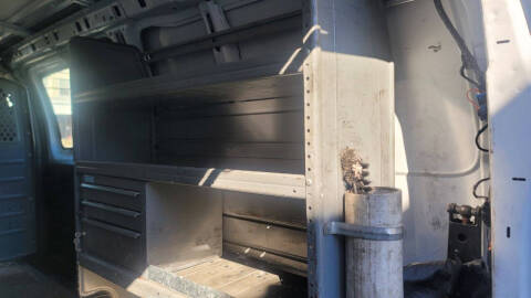 2017 GMC Savana 2500