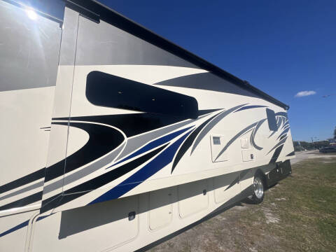 2020 Holiday Rambler Invicta