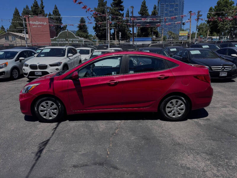 2017 Hyundai Accent SE