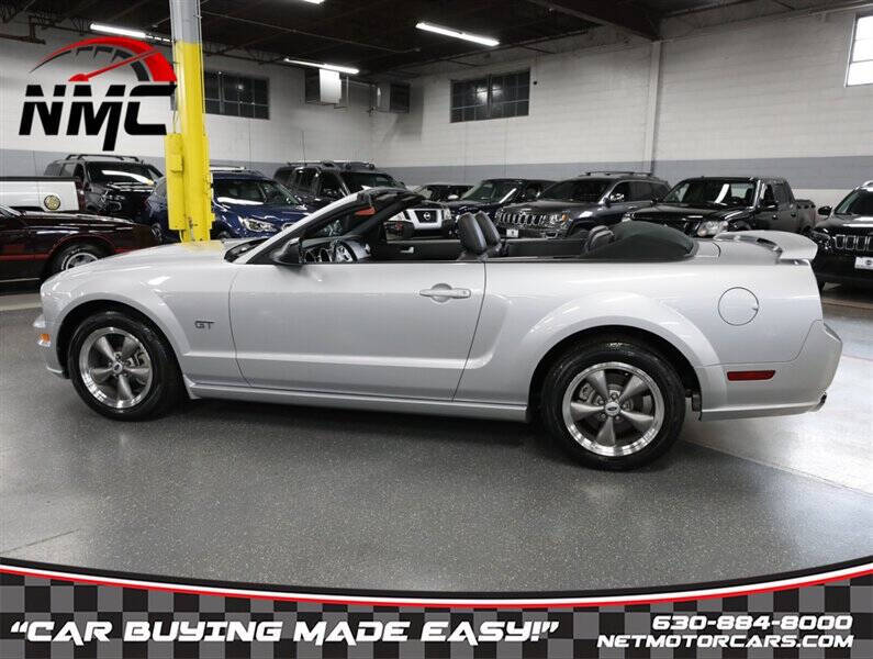 2005 Ford Mustang GT Premium