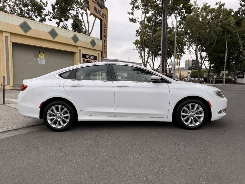 2015 Chrysler 200 C