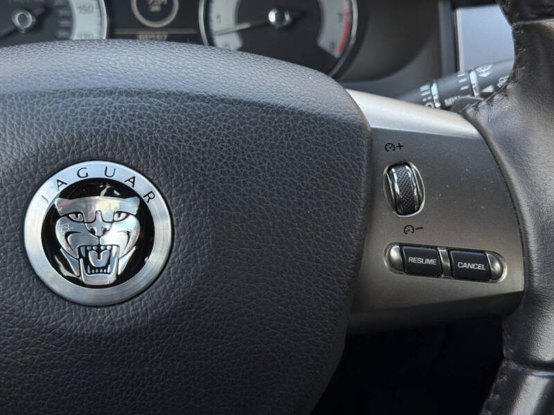 2010 Jaguar XF Premium