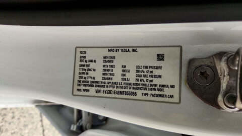 2021 Tesla Model 3 Standard Range Plus