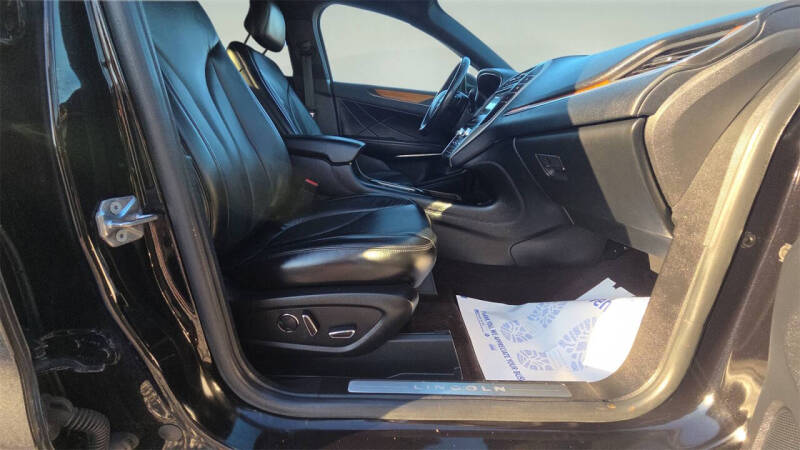 2019 Lincoln MKC Select