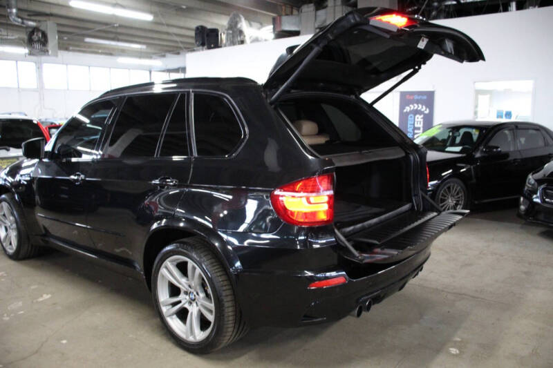 2011 BMW X5 M