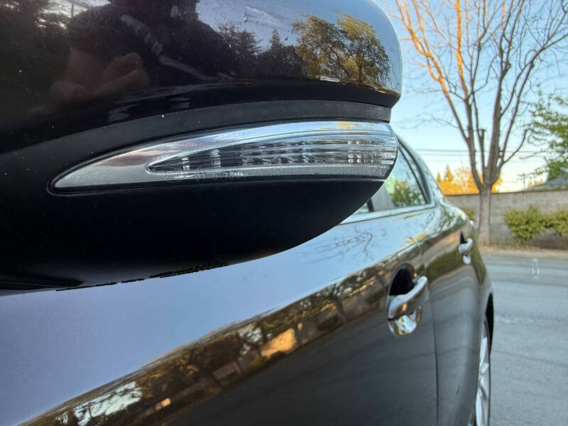 2011 Lexus CT 200h Premium