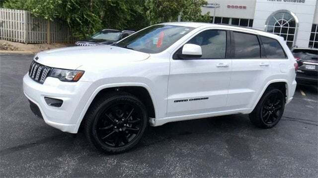 Used 2020 Jeep Grand Cherokee Altitude with VIN 1C4RJFAG3LC401404 for sale in North Olmsted, OH