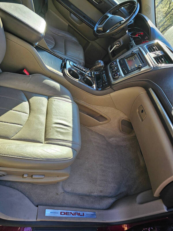 2015 GMC Acadia Denali