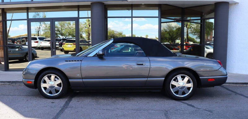2003 Ford Thunderbird