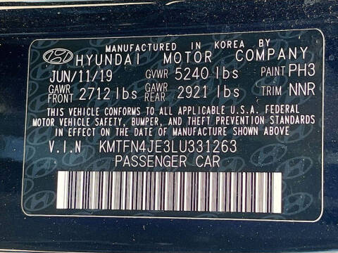 2020 Genesis G80