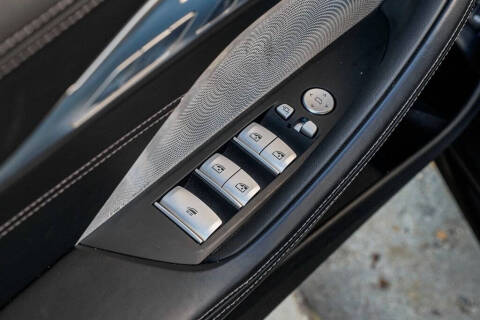 2025 BMW 8 Series M850i xDrive