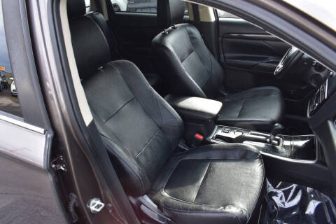 2018 Mitsubishi Outlander SEL