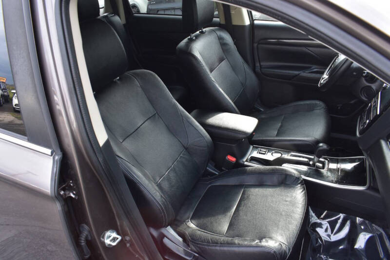 2018 Mitsubishi Outlander SEL