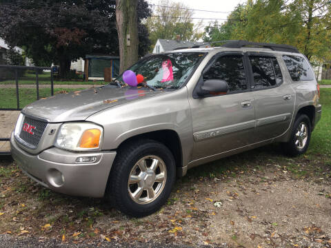 2002 GMC Envoy XL for sale at Antique Motors in Plymouth IN