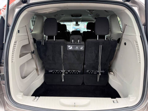 2017 Chrysler Pacifica Touring Plus